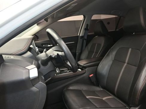 Used 2023 Nissan Altima 2.5 SR FWD image 9