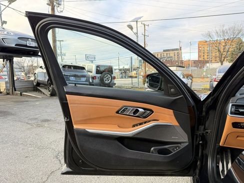 Used 2020 BMW M340i xDrive image 10