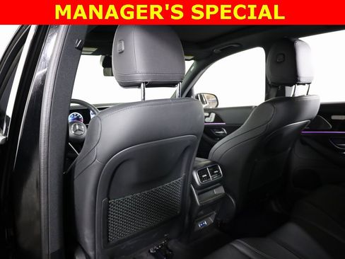 Used 2024 Mercedes-Benz GLE 350 4MATIC w/ AMG Line Exterior image 32