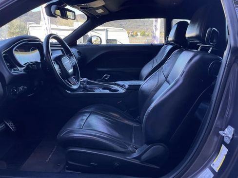 Used 2015 Dodge Challenger SXT Plus image 11