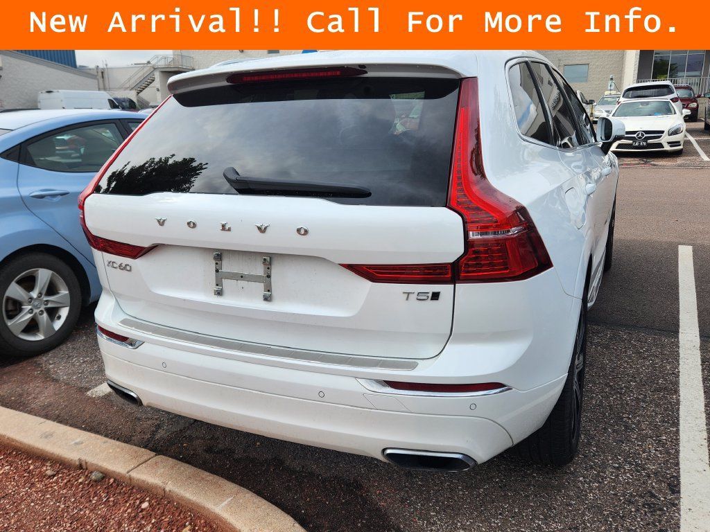 Used 2021 Volvo XC60 T5 Inscription w/ Climate Package AWD/4WD image 10