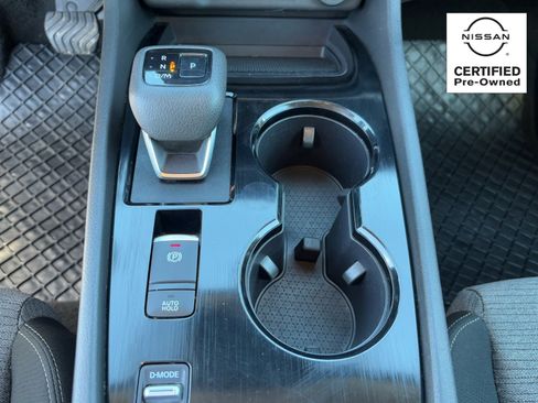 Certified 2023 Nissan Rogue SV image 28