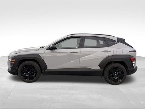 Used 2026 Hyundai Kona SEL Sport FWD image 9