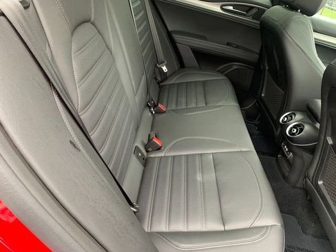 Used 2024 Alfa Romeo Stelvio Veloce AWD/4WD image 14