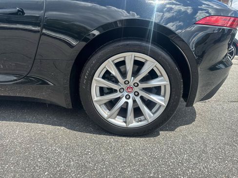 Used 2016 Jaguar F-TYPE Coupe RWD image 20