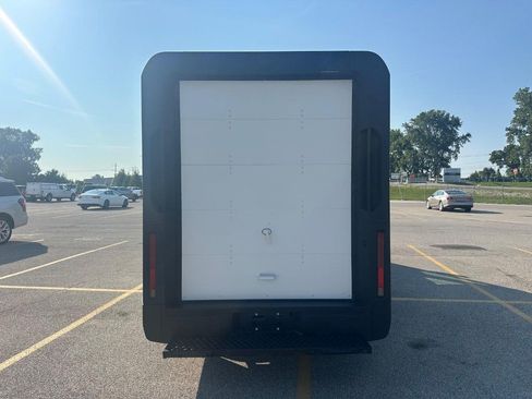 Used 2024 Chevrolet Brightdrop 600 w/ Commercial Equipment Package AWD/4WD image 4