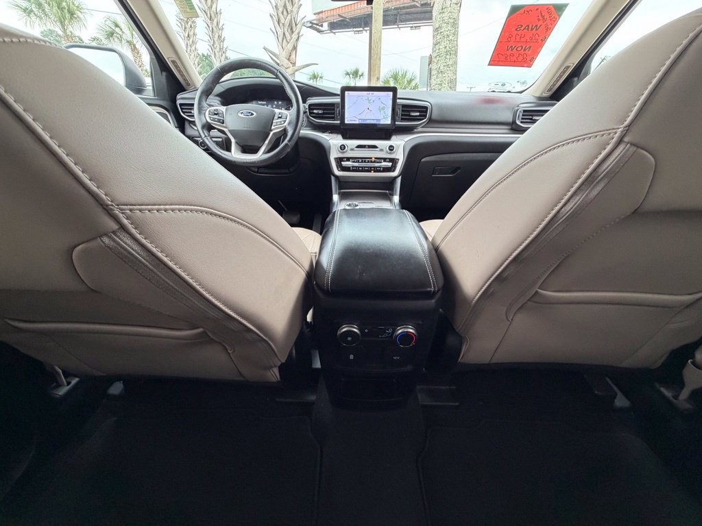 Used 2021 Ford Explorer XLT w/ Equipment Group 202A RWD image 25