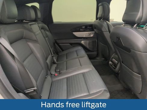 Used 2024 Lincoln Nautilus Reserve w/ Equipment Group 203A image 18