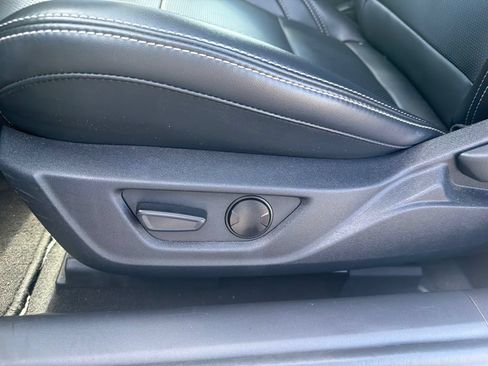 Used 2025 Ford Mustang Premium RWD image 11
