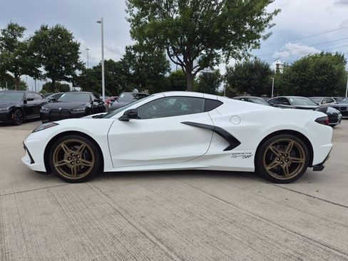 Used 2025 Chevrolet Corvette Stingray Preferred Cpe w/ 2LT RWD image 9