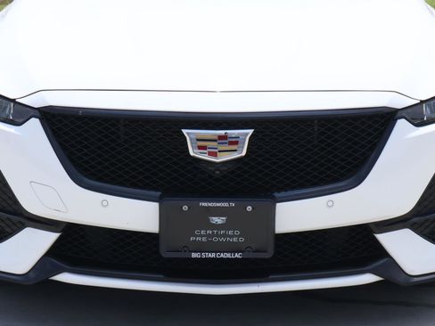 Used 2022 Cadillac CT5 V w/ Premium Package RWD image 8