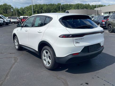 Used 2025 Dodge Hornet GT AWD/4WD image 3