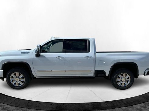 New 2026 Chevrolet Silverado 2500 High Country w/ Technology Package image 2