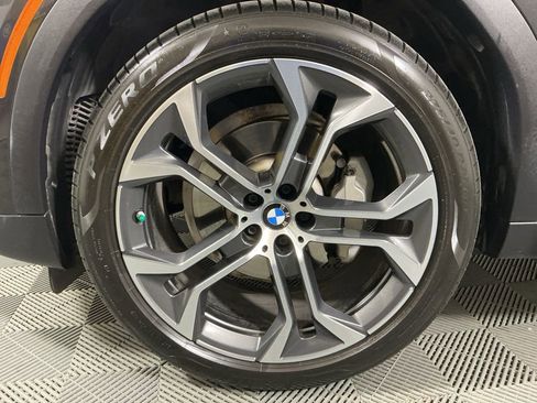 Certified 2023 BMW X6 xDrive40i w/ Luxury Seating Package image 8