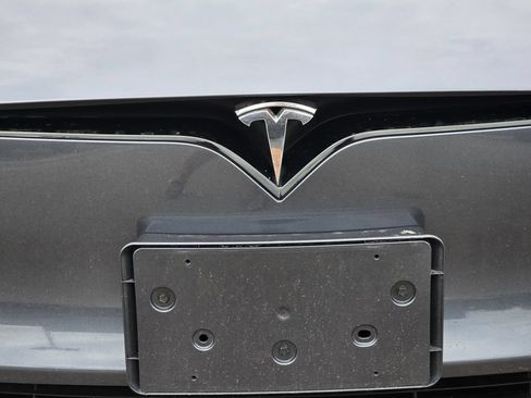 Used 2022 Tesla Model S AWD/4WD image 12