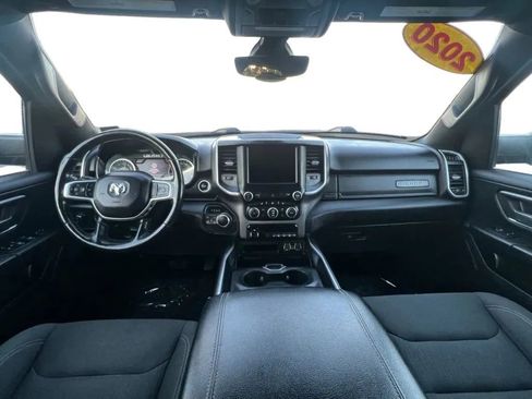 Used 2020 RAM 1500 Big Horn AWD/4WD image 11