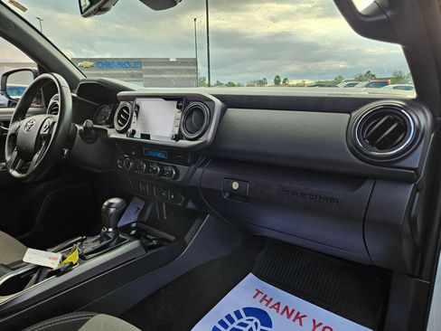 Used 2021 Toyota Tacoma SR image 18