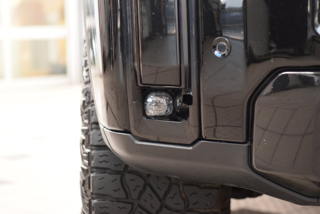 Used 2025 GMC Sierra 2500 AT4X AWD/4WD image 14