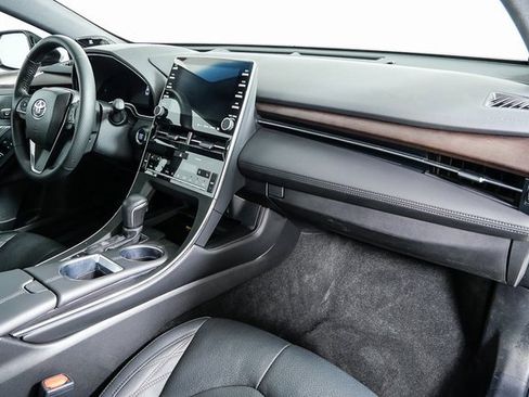 Used 2022 Toyota Avalon Limited w/ Advanced Safety Package image 24