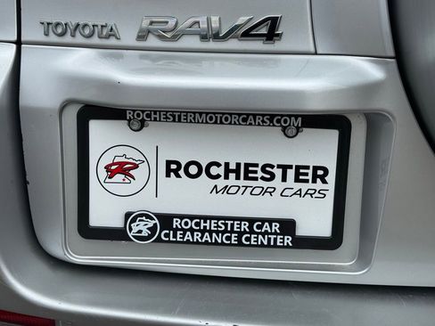 Used 2007 Toyota RAV4 Limited AWD/4WD image 41