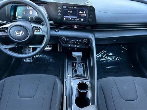 Certified 2025 Hyundai Elantra Sport image 14