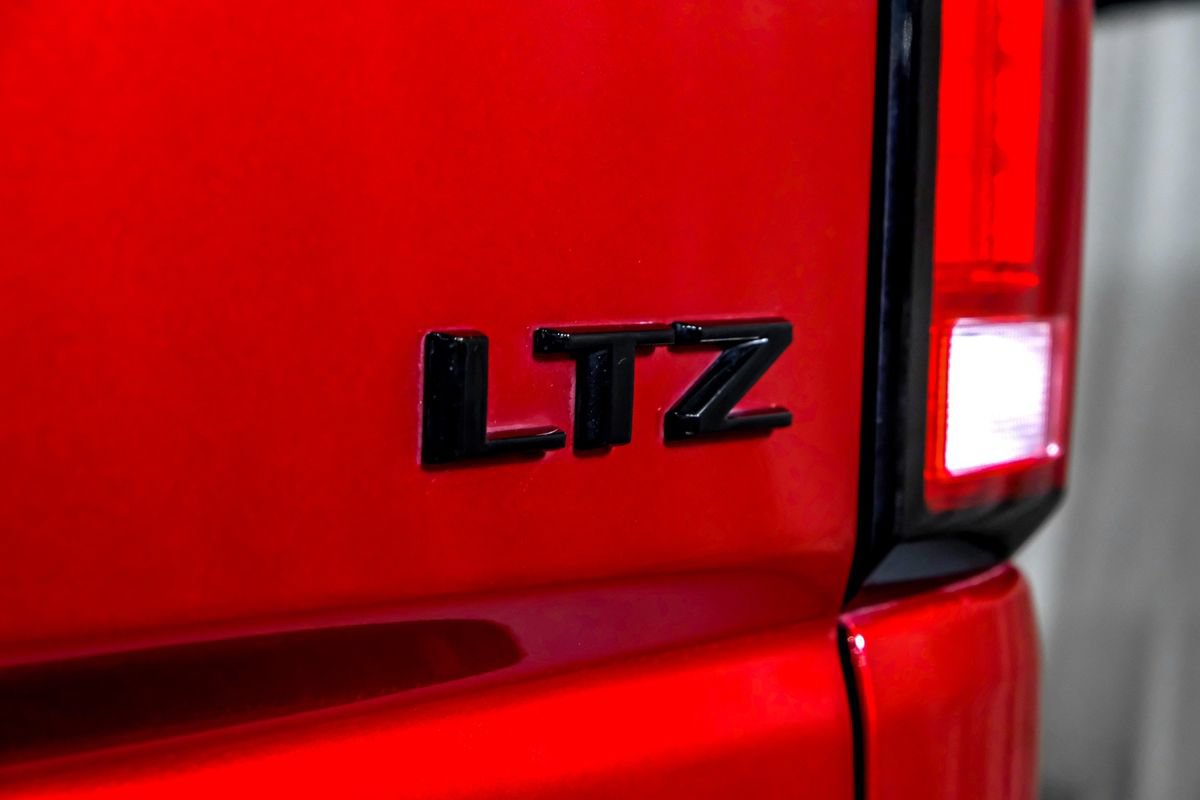 Used 2025 Chevrolet Silverado 2500 LTZ w/ LTZ Plus Package AWD/4WD image 48