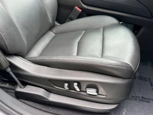 Certified 2023 Cadillac XT5 Premium Luxury image 22