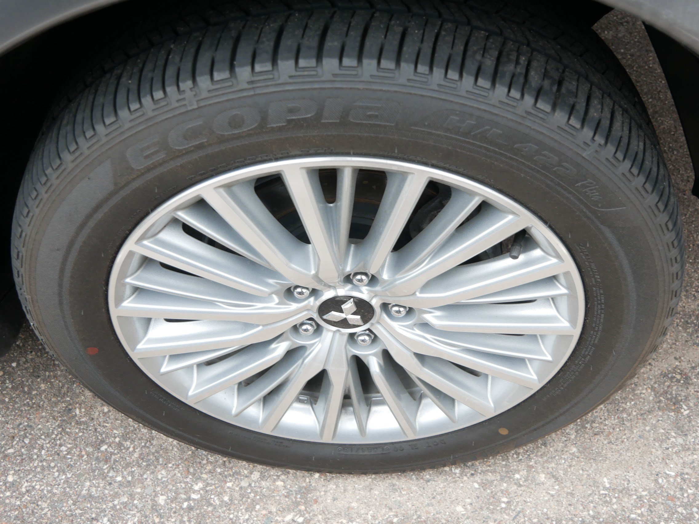 Used 2019 Mitsubishi Outlander GT AWD/4WD image 8
