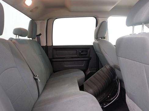 Used 2020 RAM 1500 Express w/ Wheel & Sound Group image 14