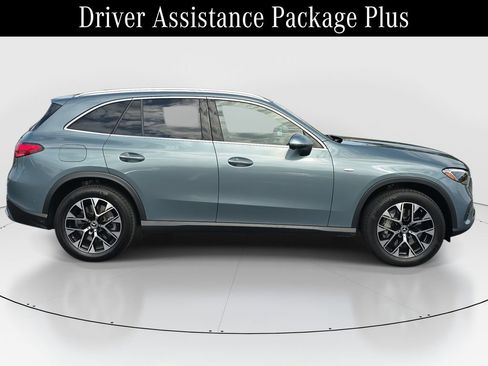 Certified 2025 Mercedes-Benz GLC 350e 4MATIC image 4