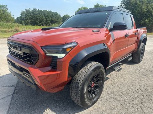 Used 2024 Toyota Tacoma TRD Pro AWD/4WD image 1