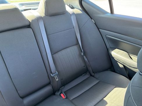 Used 2025 Nissan Altima 2.5 SV image 37