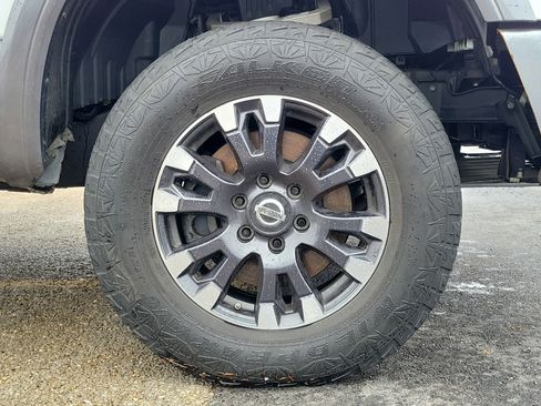 Used 2018 Nissan Titan PRO-4X w/ Pro-4x Utility Package image 5