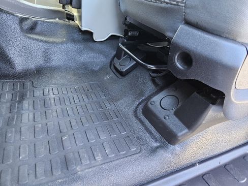 Used 2016 Ford F450 XLT image 70