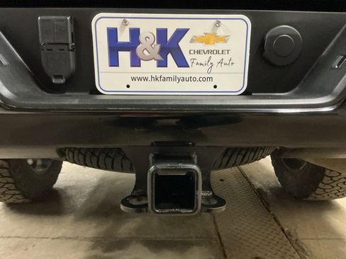 Used 2024 Chevrolet Silverado 2500 High Country w/ High Country Premium Package image 11