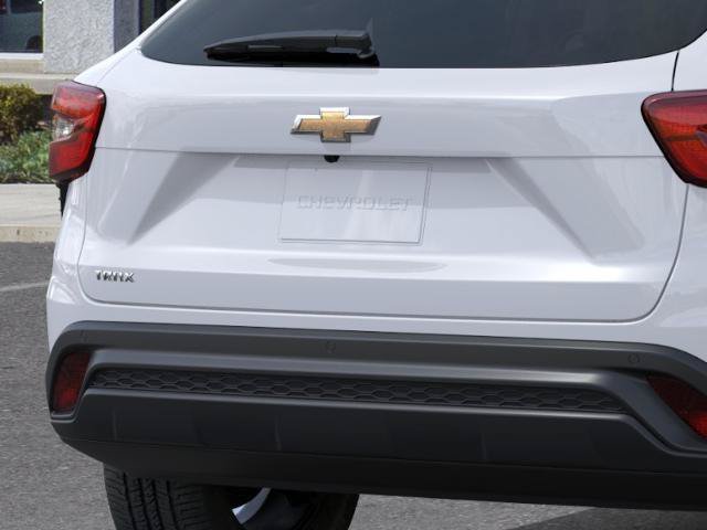 New 2026 Chevrolet Trax LS w/ LS Convenience Package FWD image 14
