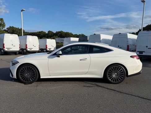 Used 2024 Mercedes-Benz CLE 300 4MATIC Coupe w/ AMG Line image 4