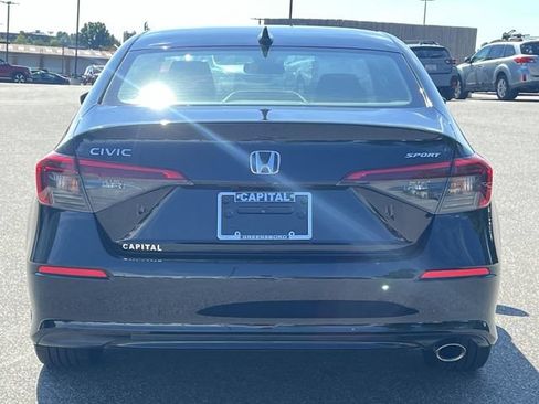 Used 2024 Honda Civic Sport image 12