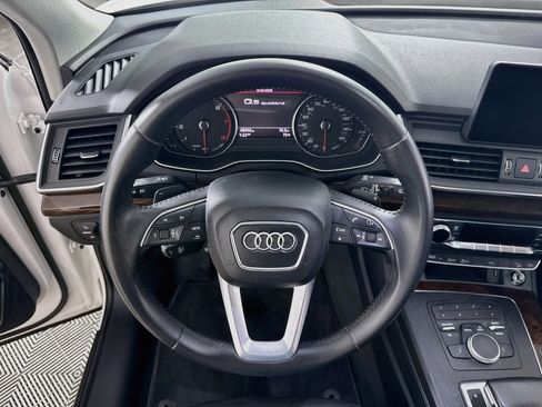 Used 2020 Audi Q5 2.0T Premium w/ Convenience Package AWD/4WD image 15