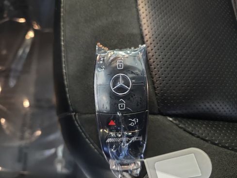 Certified 2021 Mercedes-Benz GLE 53 AMG 4MATIC image 39