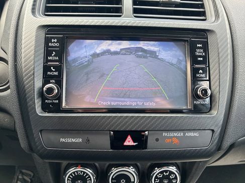 Used 2019 Mitsubishi Outlander Sport ES AWD/4WD image 25