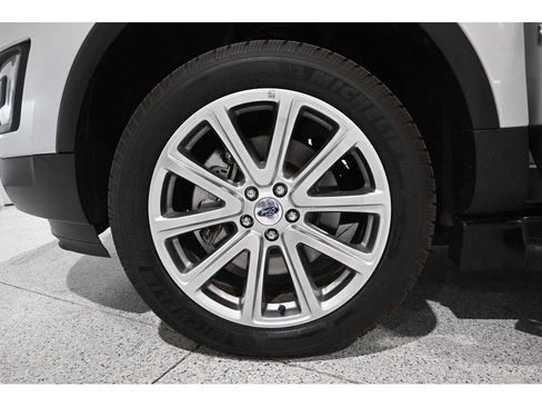 Used 2017 Ford Explorer Limited FWD image 12
