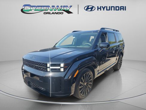 Used 2025 Hyundai Santa Fe Calligraphy FWD image 3