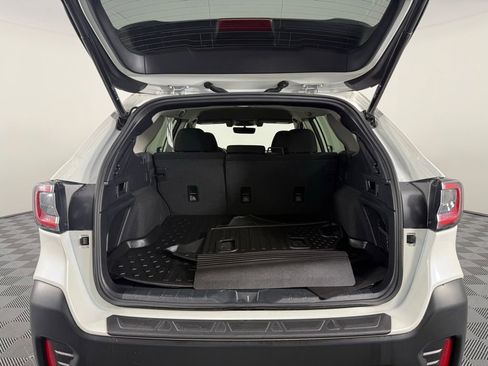 Used 2021 Subaru Outback Premium w/ Popular Package #1 AWD/4WD image 8