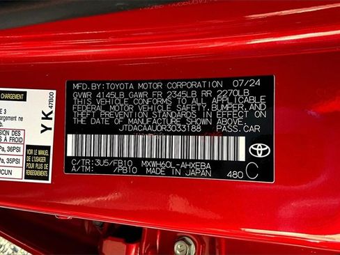 Used 2024 Toyota Prius LE image 18