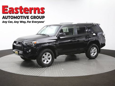 Used 2015 Toyota 4Runner SR5 AWD/4WD image 59