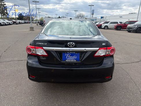 Used 2013 Toyota Corolla LE w/ Premium Pkg FWD image 4