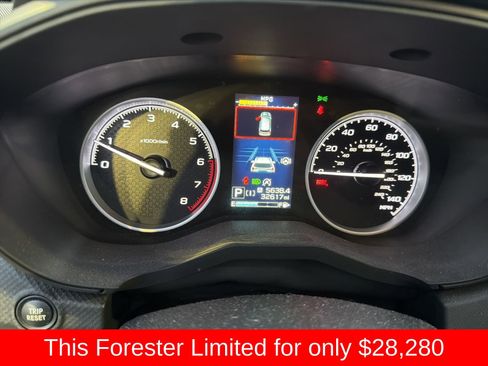 Used 2023 Subaru Forester Limited image 7