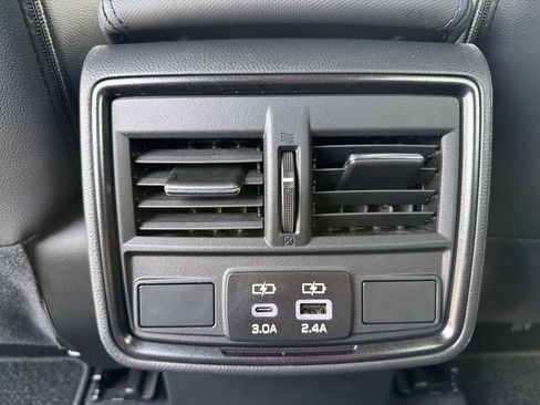 Certified 2025 Subaru Forester Limited AWD/4WD image 24
