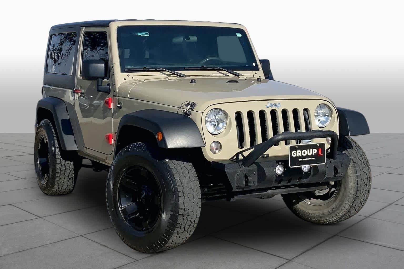 Used 2017 Jeep Wrangler Sport AWD/4WD image 3